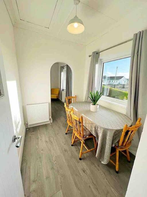 Donegal Town Mcbride'S Bungalow, Chapel Road Dungloe מראה חיצוני תמונה