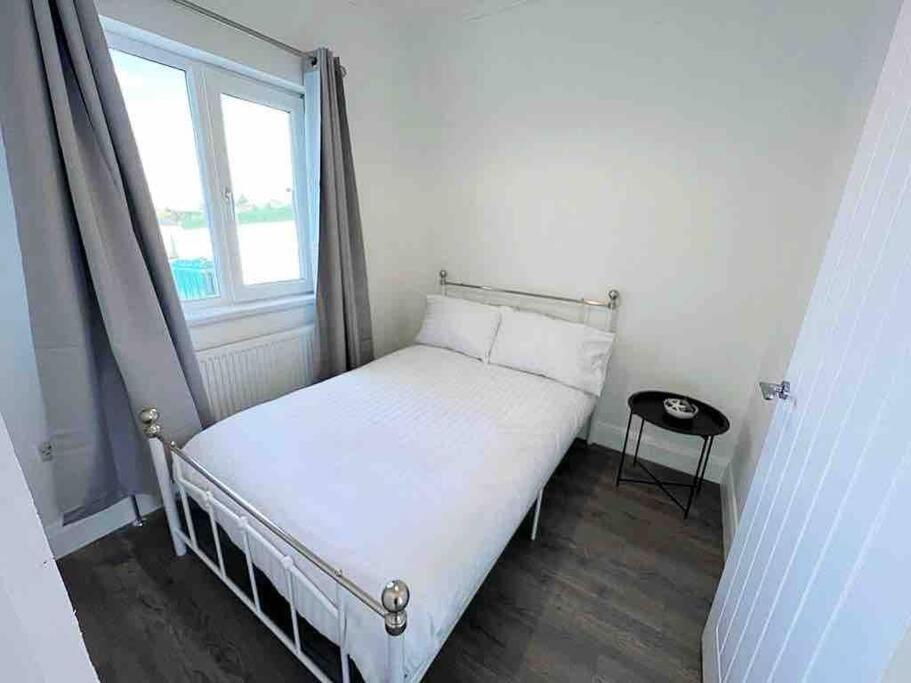 Donegal Town Mcbride'S Bungalow, Chapel Road Dungloe מראה חיצוני תמונה